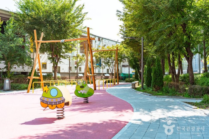 삼각어린이공원_5_공공1유형.jpg