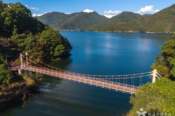 충주호_종댕이길_출렁다리_2_공공1유형.JPG