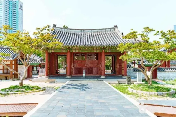 서울 동관왕묘 여행 추천 - 메고지고