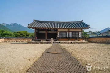 거창 둔마리 벽화 고분 여행 추천 - 메고지고