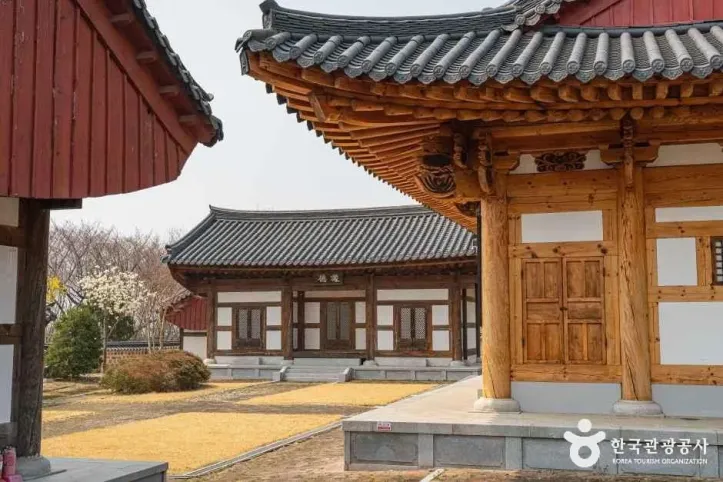 문창공영당 여행 추천 - 메고지고