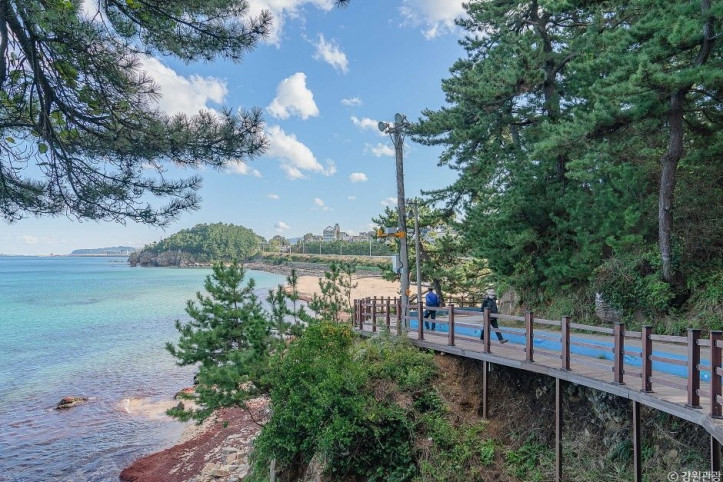 한섬해변&한섬감성바닷길_5_공공3유형.jpg