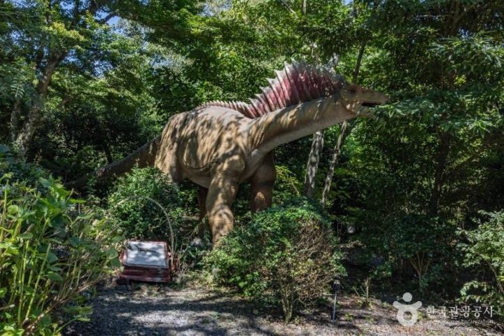 포레스트_공룡사파리_3_공공1유형.jpg