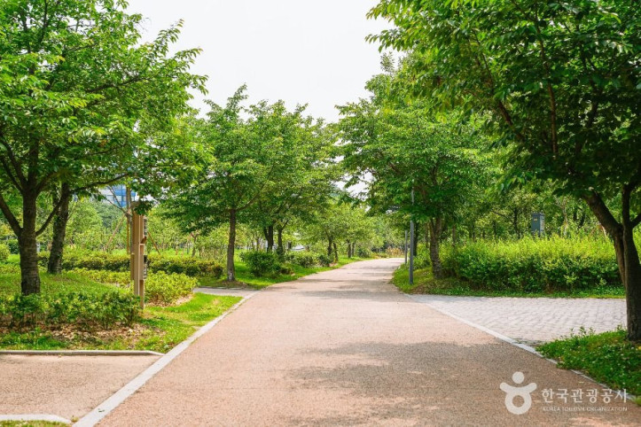 서호꽃뫼공원_2_공공1유형.jpg
