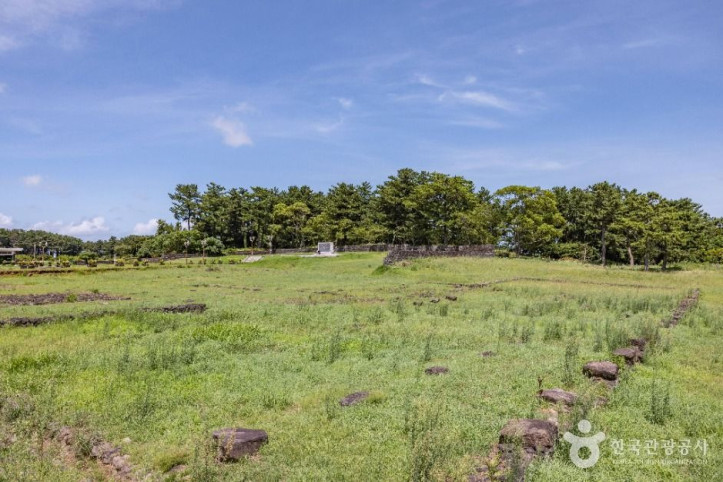 제주_항파두리_항몽_유적_6_공공1유형.jpg