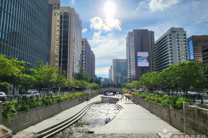 청계천_1_공공3유형.jpg