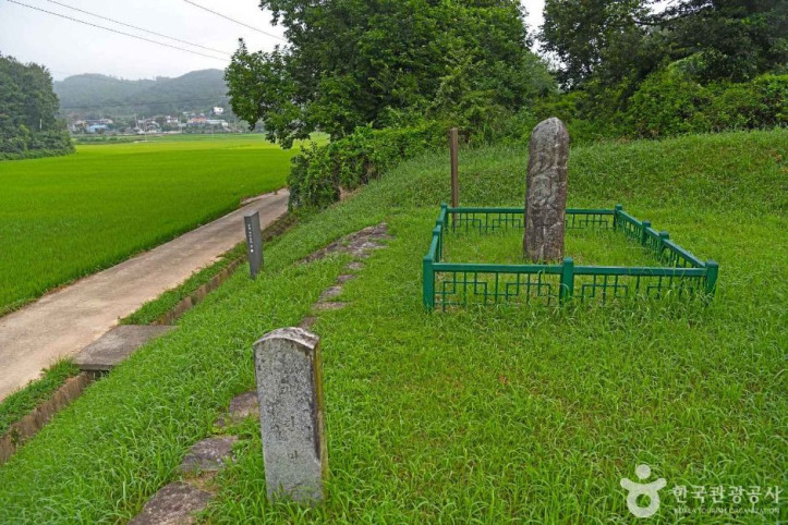창덕리_남근석_3_공공3유형.JPG