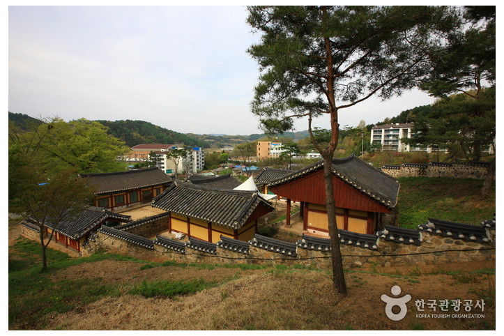 괴산향교_2_공공3유형.jpg
