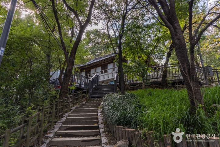 봉화산(서울) 여행 추천 - 메고지고