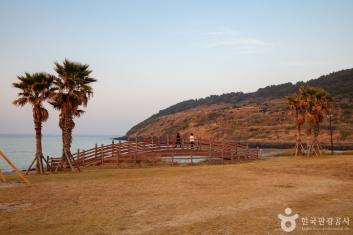 함덕해수욕장_(함덕_서우봉_해변)_2_공공3유형.jpg
