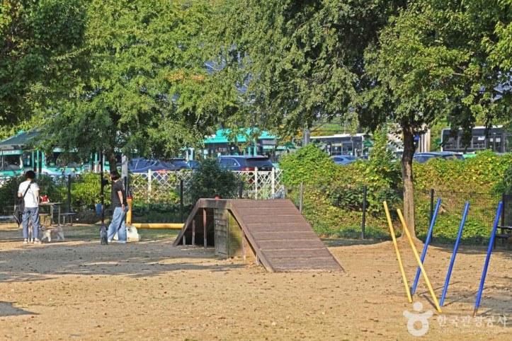 광교호수공원_반려견_놀이터_7_공공3유형.JPG