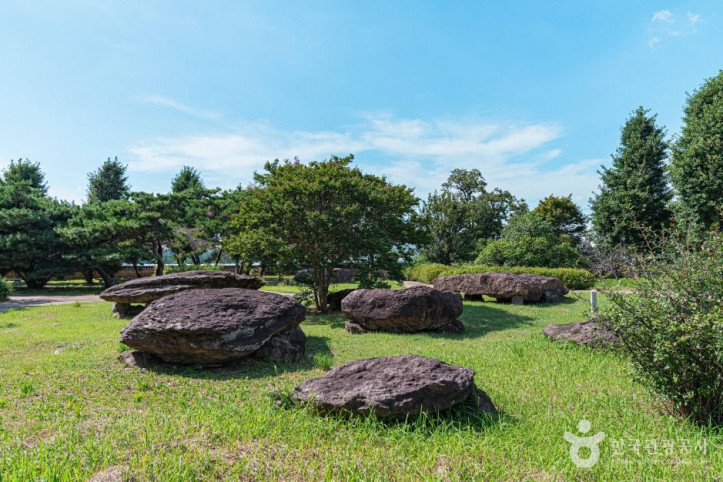 부안_구암리_지석묘군_5_공공1유형.jpg