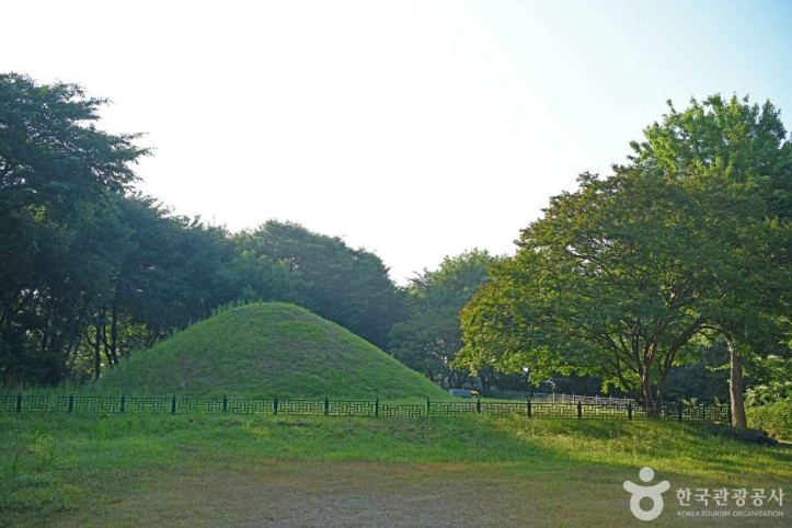 전견훤묘(견훤왕릉)_1_공공3유형.jpg