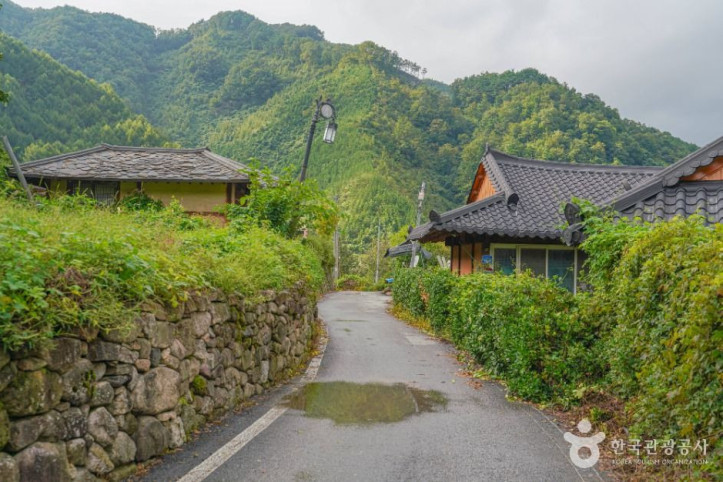 장수_논개생가마을_2_공공1유형.jpg
