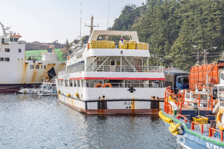 울릉도_유람선_2_공공1유형.jpg