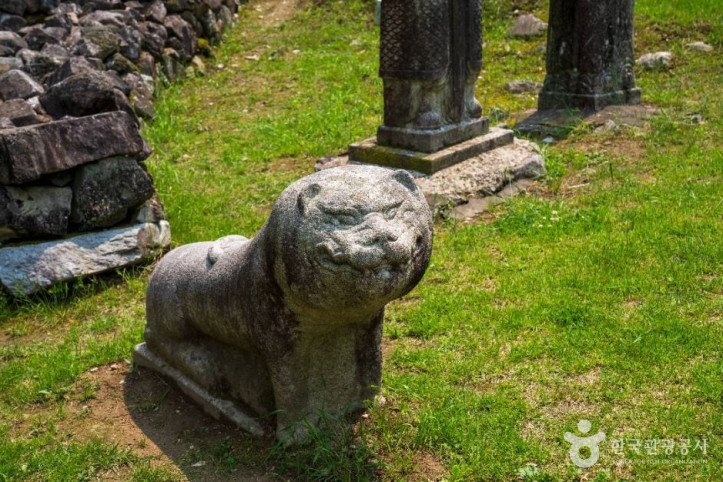 산청_전_구형왕릉_4_공공1유형.jpg