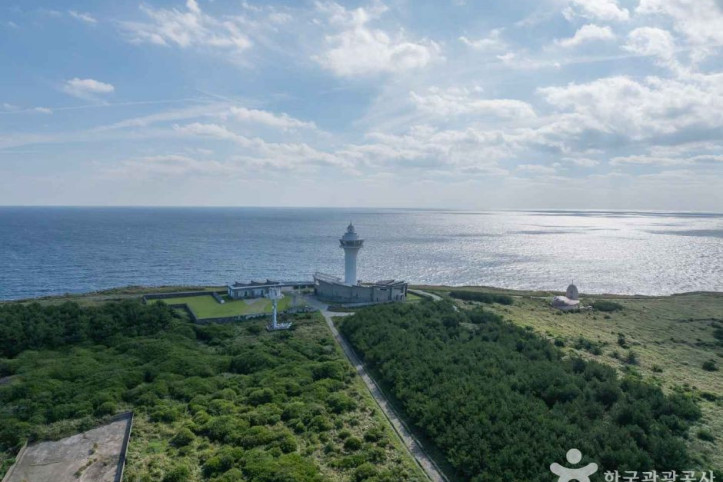 마라도_등대_2_공공3유형.jpg