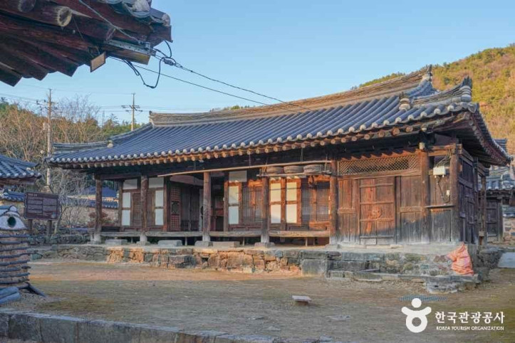 함안 고려동 유적지 여행 추천 - 메고지고