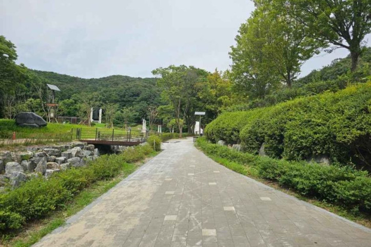 태조산공원_무장애_나눔길_7_공공1유형.jpg