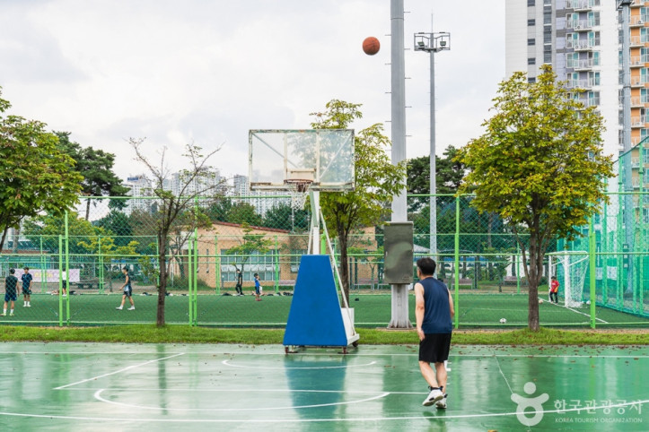 지산체육공원_1_공공3유형.jpg