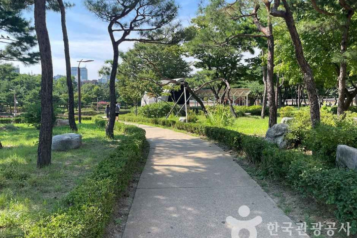 종묘광장공원_8_공공3유형.jpg