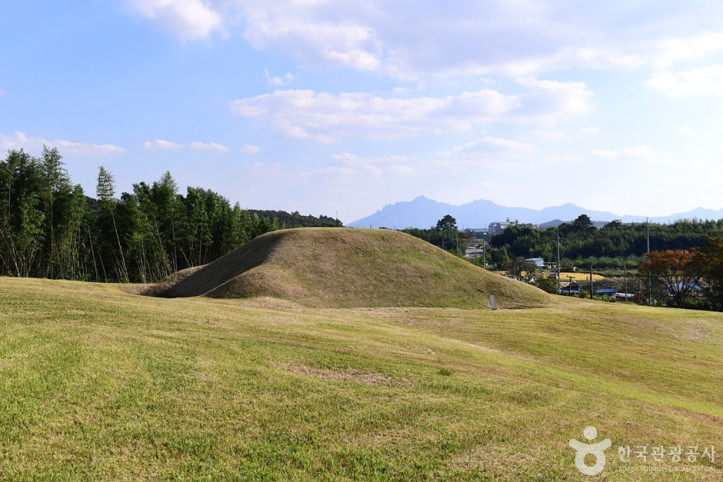 나주_반남_고분군_2_공공3유형.jpg