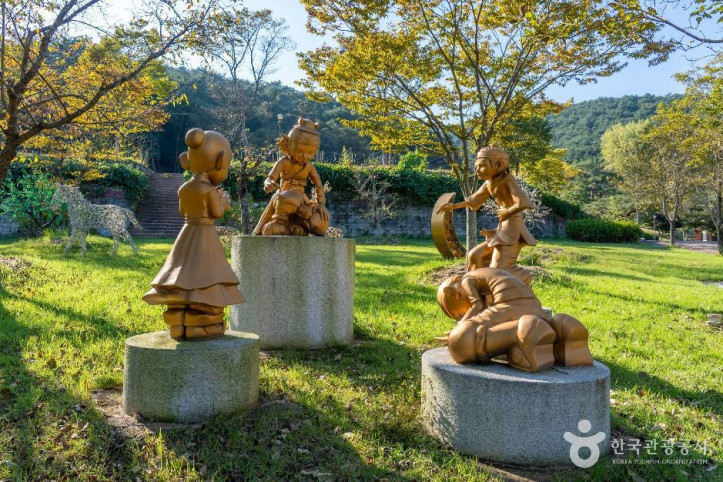 홍길동 테마파크 여행 추천 - 메고지고