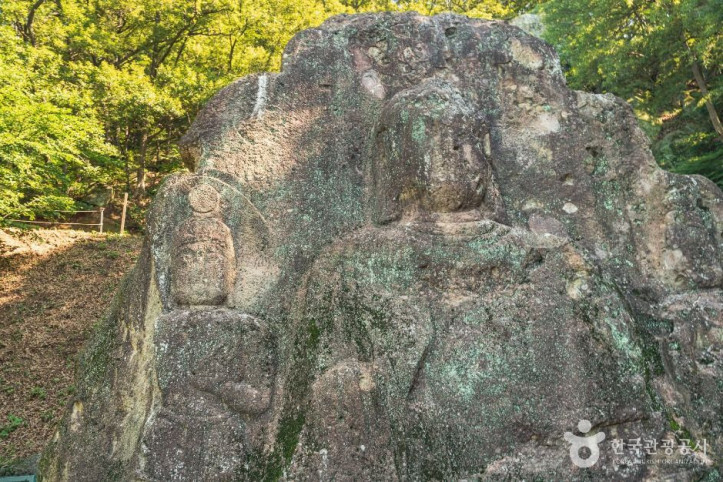 어물동_마애여래좌상_1_공공1유형.jpg