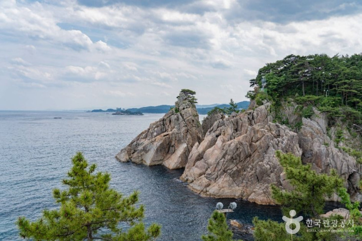 하조대_무인등대_6_공공1유형.jpg