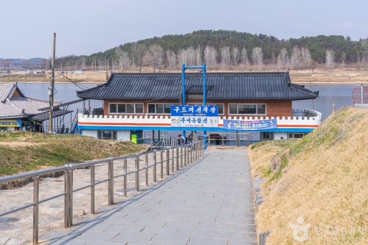 부여백마강유람선 여행 추천 - 메고지고