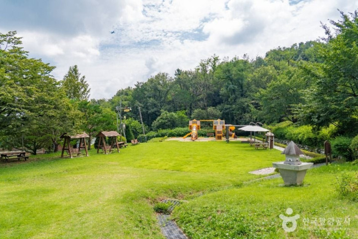 초록산산림욕장_1_공공1유형.jpg