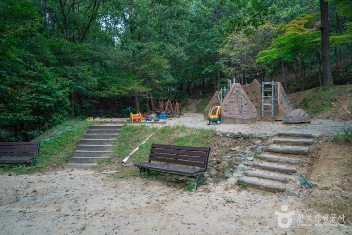 천생산성산림욕장 여행 추천 - 메고지고