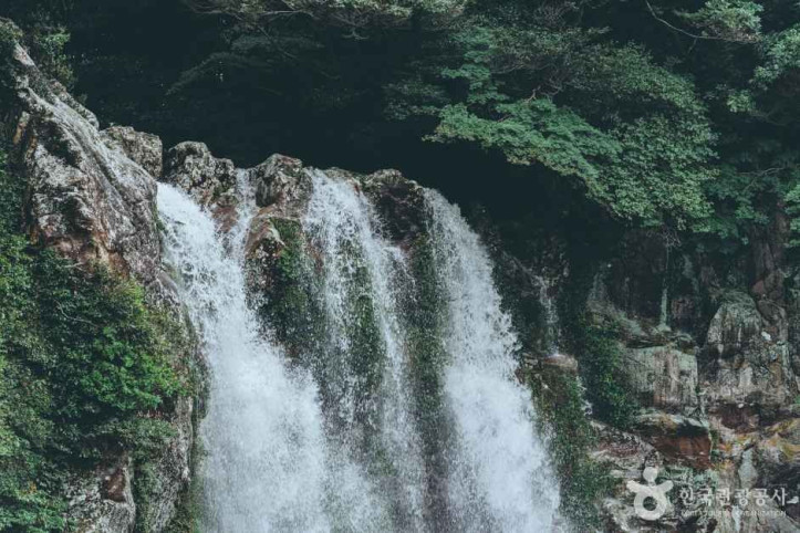 엉또폭포_3_공공1유형.jpg