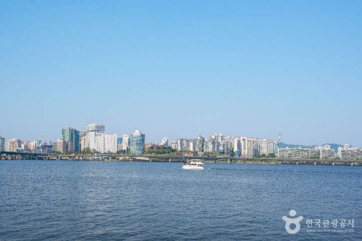 여의도한강공원 여행 추천 - 메고지고