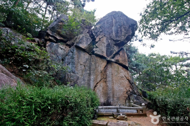 보문산마애여래좌상_8_공공3유형.JPG