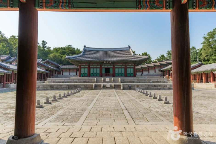 경희궁 여행 추천 - 메고지고