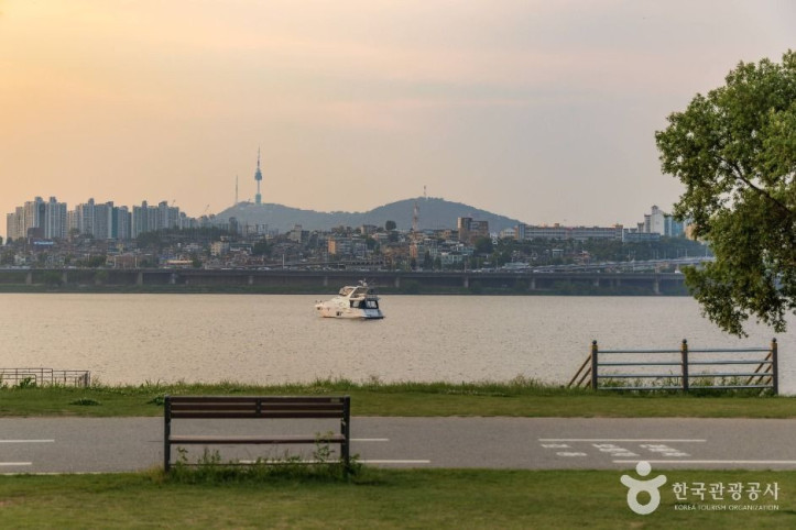 반포한강공원 여행 추천 - 메고지고