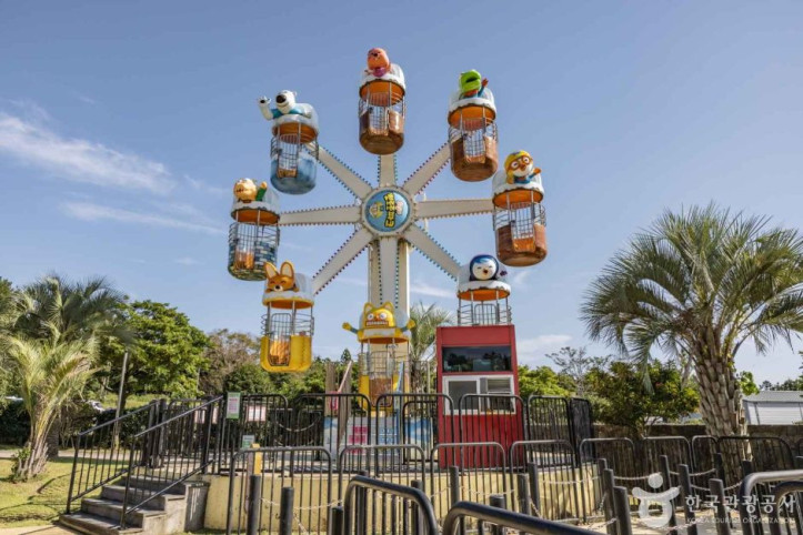 뽀로로앤타요_테마파크_제주_5_공공3유형.jpg