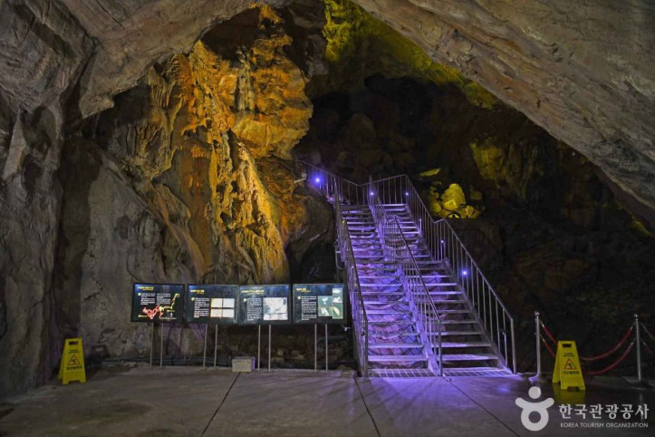 고씨굴_(강원고생대_국가지질공원)_1_공공3유형.JPG