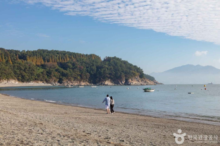 만성리_검은모래해변_2_공공3유형.jpg