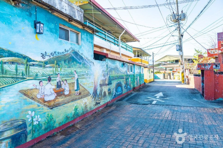 옥천_구읍벽화마을_2_공공1유형.jpg