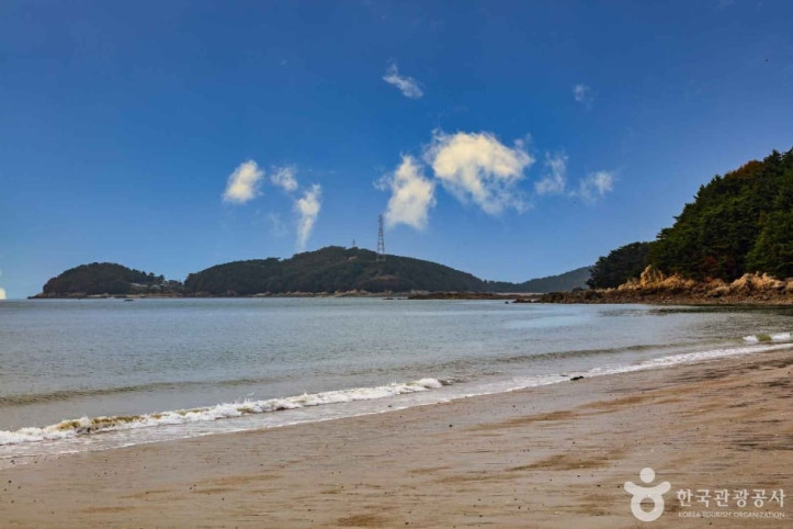 승봉도_이일레_해변_2_공공3유형.jpg