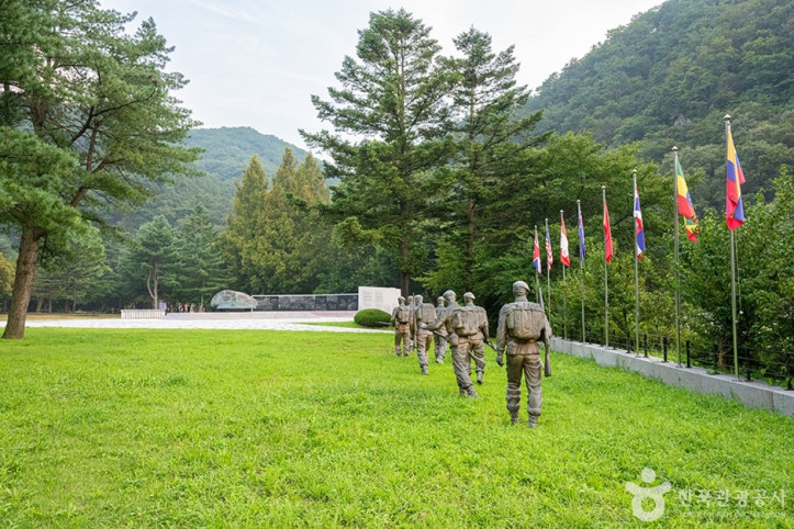 영국군_설마리전투_추모공원_6_공공3유형.jpg