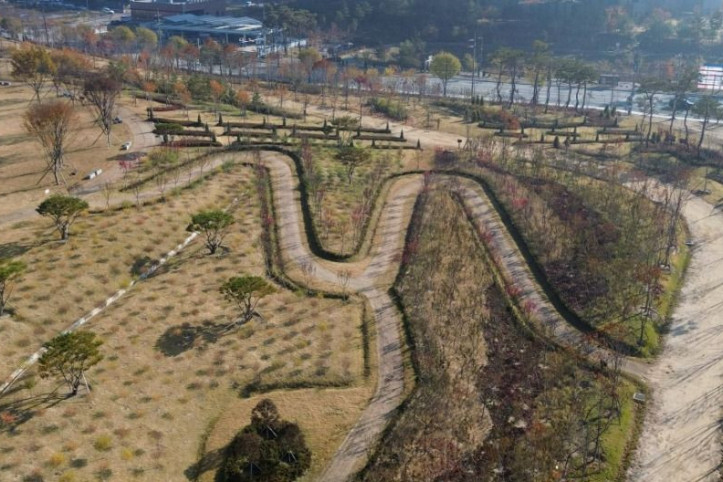 충주 시민의 숲 여행 추천 - 메고지고