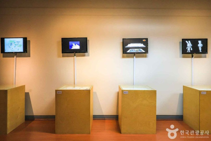 청강_만화역사박물관_3_공공3유형.jpg