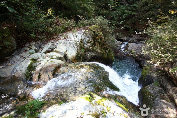 용소폭포(연하계곡)_3_공공3유형.jpg