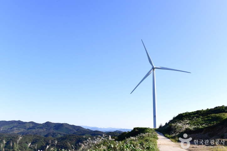 활성산_풍력발전단지_7_공공3유형.jpg