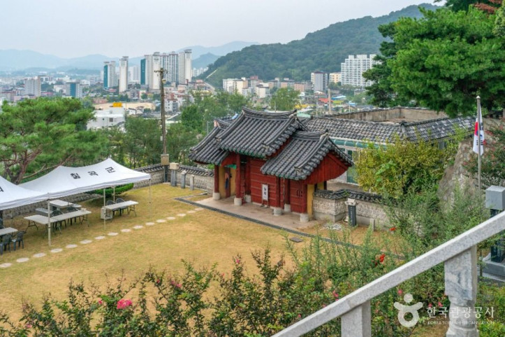 국조전(칠곡) 여행 추천 - 메고지고