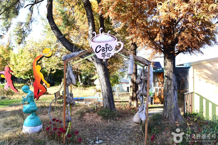 뚜라조각공원_2_공공3유형.jpg