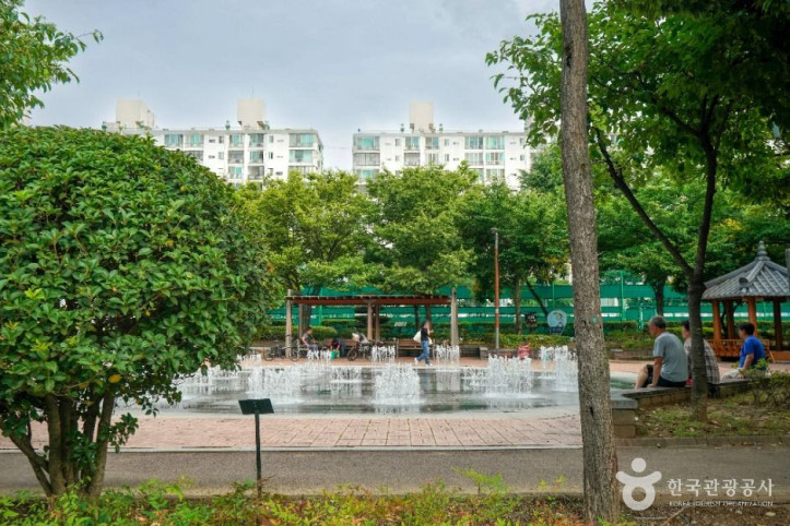 감삼못공원_5_공공1유형.JPG